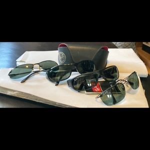 4 pair of Ray-ban sunglasses